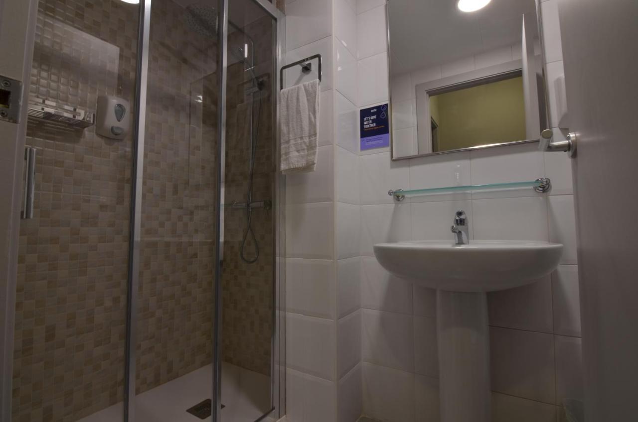 Hotel Blauet By Bossh Hotels El Prat de Llobregat Dış mekan fotoğraf