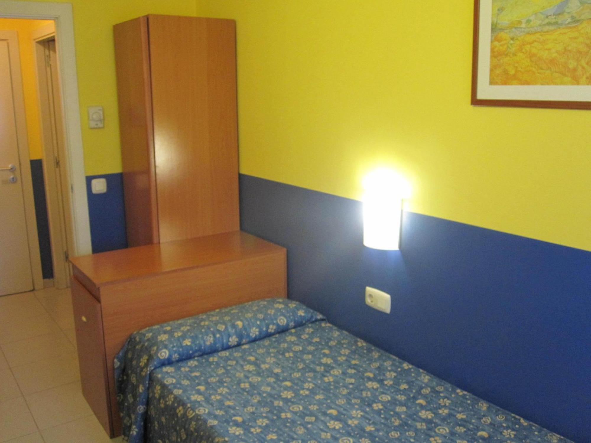 Hotel Blauet By Bossh Hotels El Prat de Llobregat Dış mekan fotoğraf